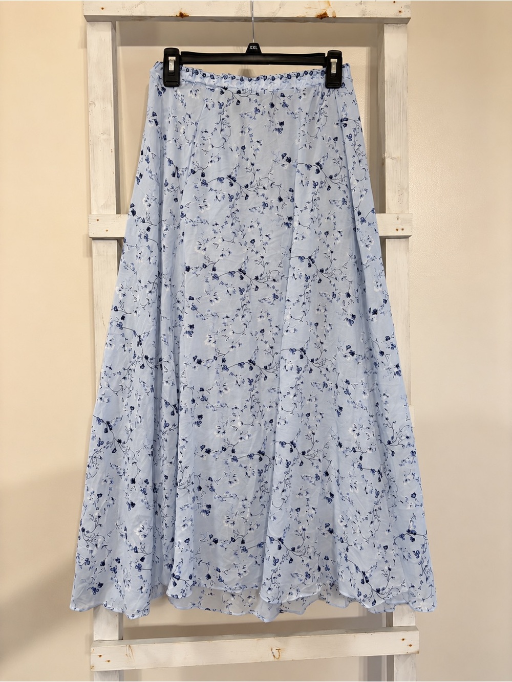 NWOT Max Studio Light Blue Floral Midi Skirt